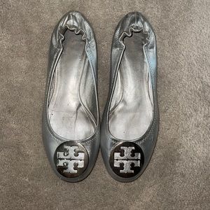 Tory Burch ballet slippers size 9